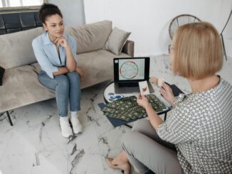 Welches Sternzeichen passt zu Zwilling